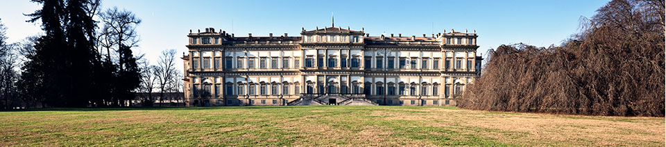 detail of an avenue in the city of Monza